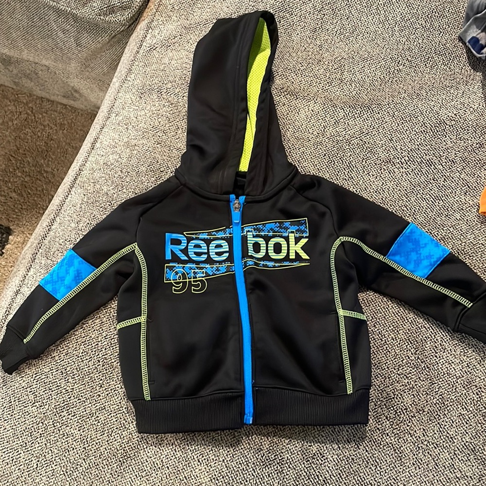 Boys zip up hoodie